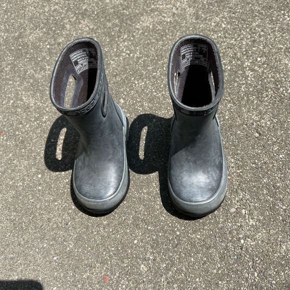 Bogs Infant Rain Boot Size 5 - Picture 6 of 10